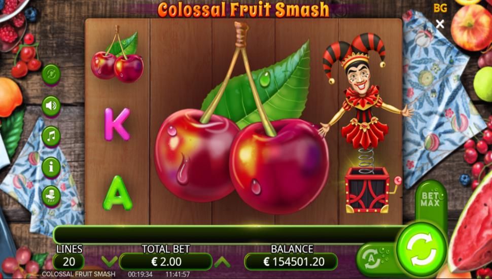 Colossal fruit smash slot - feature